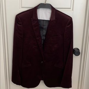 Men’s H&M wine colored corduroy jacket size 40R